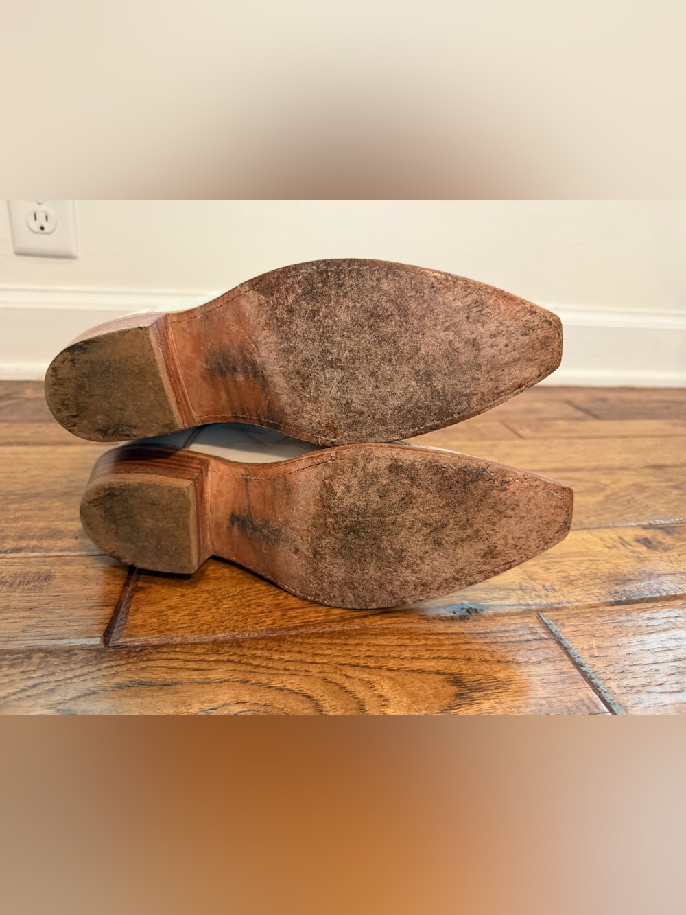 Lucchese Priscilla boot - Picture 2 of 10